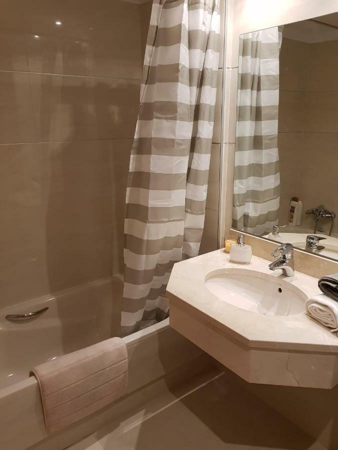 Lujoso Apartamento Con Espectacular Terraza Con Vistas Al Mar En