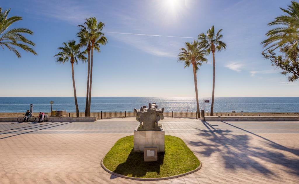 Lujoso Apartamento Con Espectacular Terraza Con Vistas Al Mar En