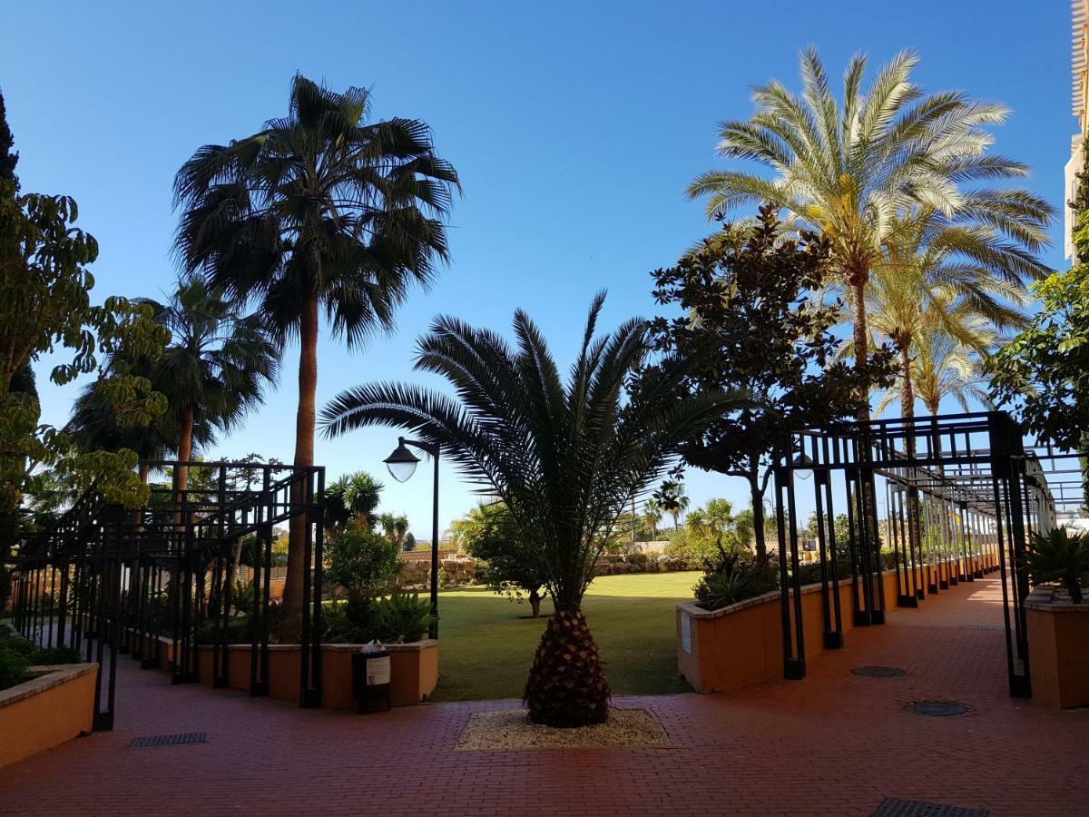 Lujoso Apartamento Con Espectacular Terraza Con Vistas Al Mar En * Marbella