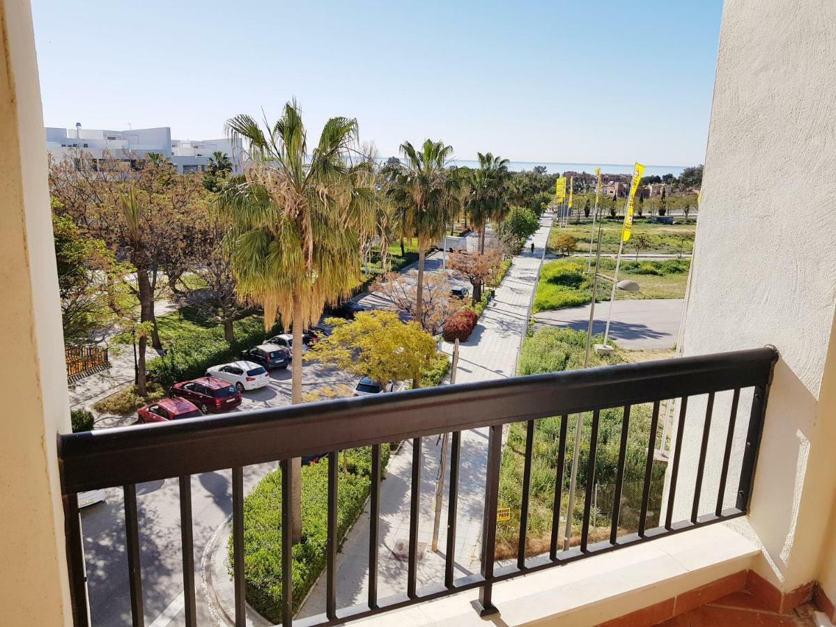 Lujoso Apartamento Con Espectacular Terraza Con Vistas Al Mar En *